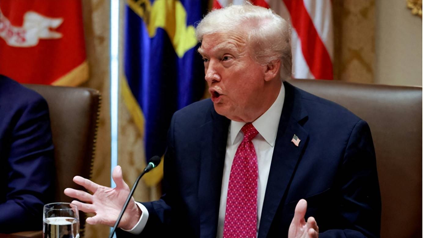 美再对中强硬<strong></p>
<p>数字货币银行</strong>,特朗普下令,禁止对华出售最强芯片,黄仁勋说了句大实话