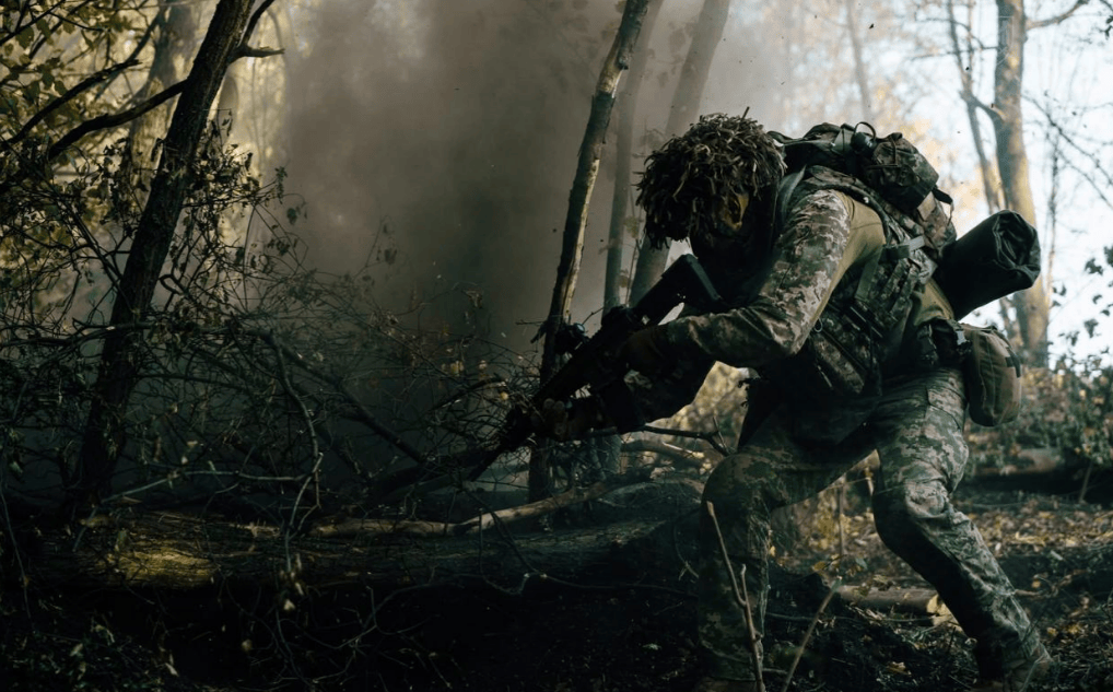 乌军伪装成女人突围红军城<strong></p>
<p>数字货币群</strong>,俄军一次俘虏200人,法械旅这次学到了精髓