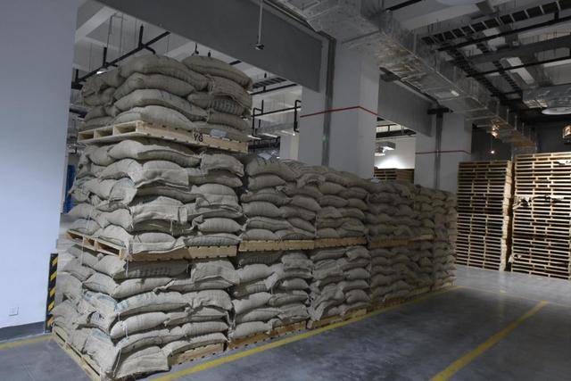 四中全会精神在基层丨记者手记:不产一粒生豆<strong></p>
<p>数字货币群</strong>,昆山何以打造千亿元级咖啡产业?