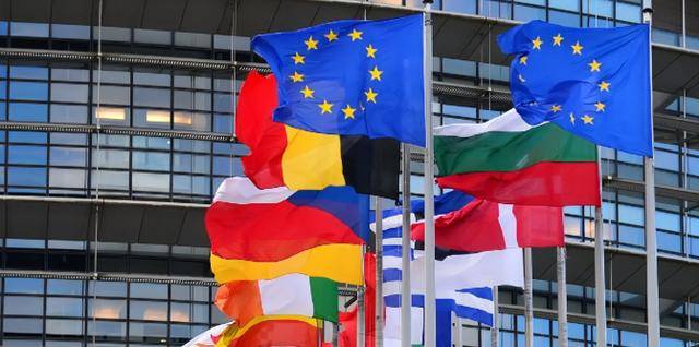 第二个默克尔出现<strong></p>
<p>数字货币世界</strong>,给欧洲指了明路!中方发出邀请,首个赢家出现