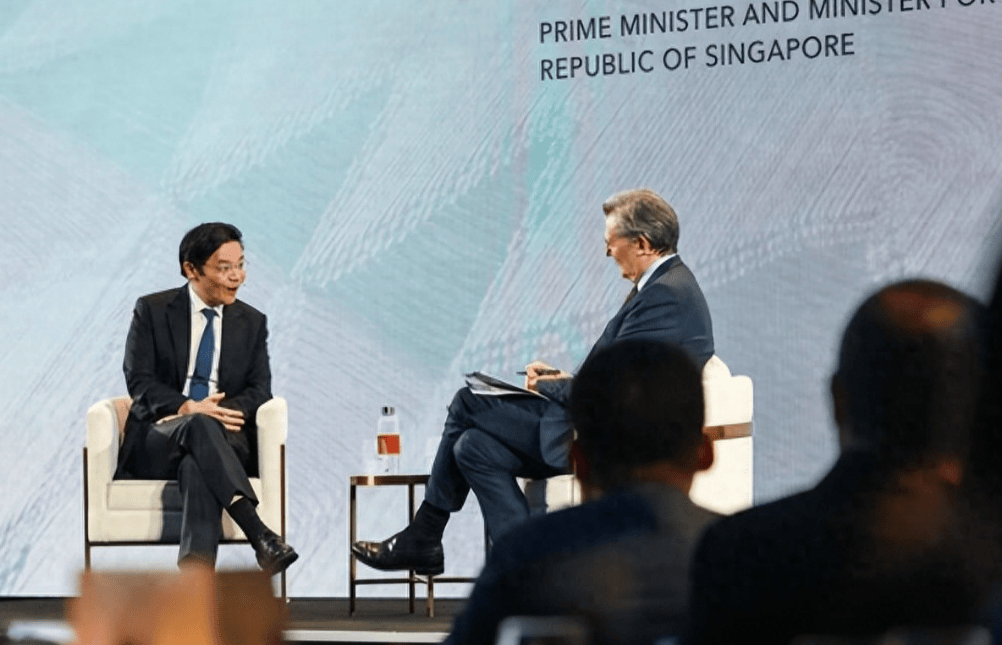 新加坡总理打破沉默<strong></p>
<p>数字货币央行</strong>，暗示日本已经在努力“降温”，中方应该见好就收