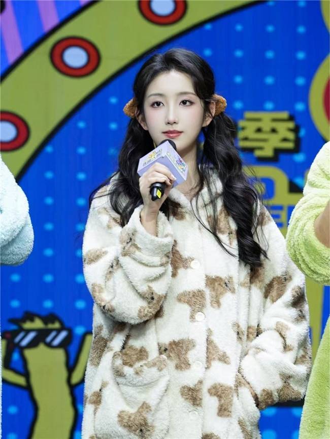 《单排喜剧大赛2》抖音首播炸场<strong></p>
<p>数字货币央行</strong>!全民造星引爆追综热潮