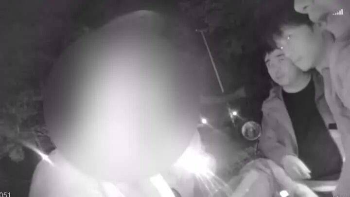 扬州一女子刷短视频惹祸：偷偷去银行取了6万现金<strong></p>
<p>主流数字货币</strong>，结果……