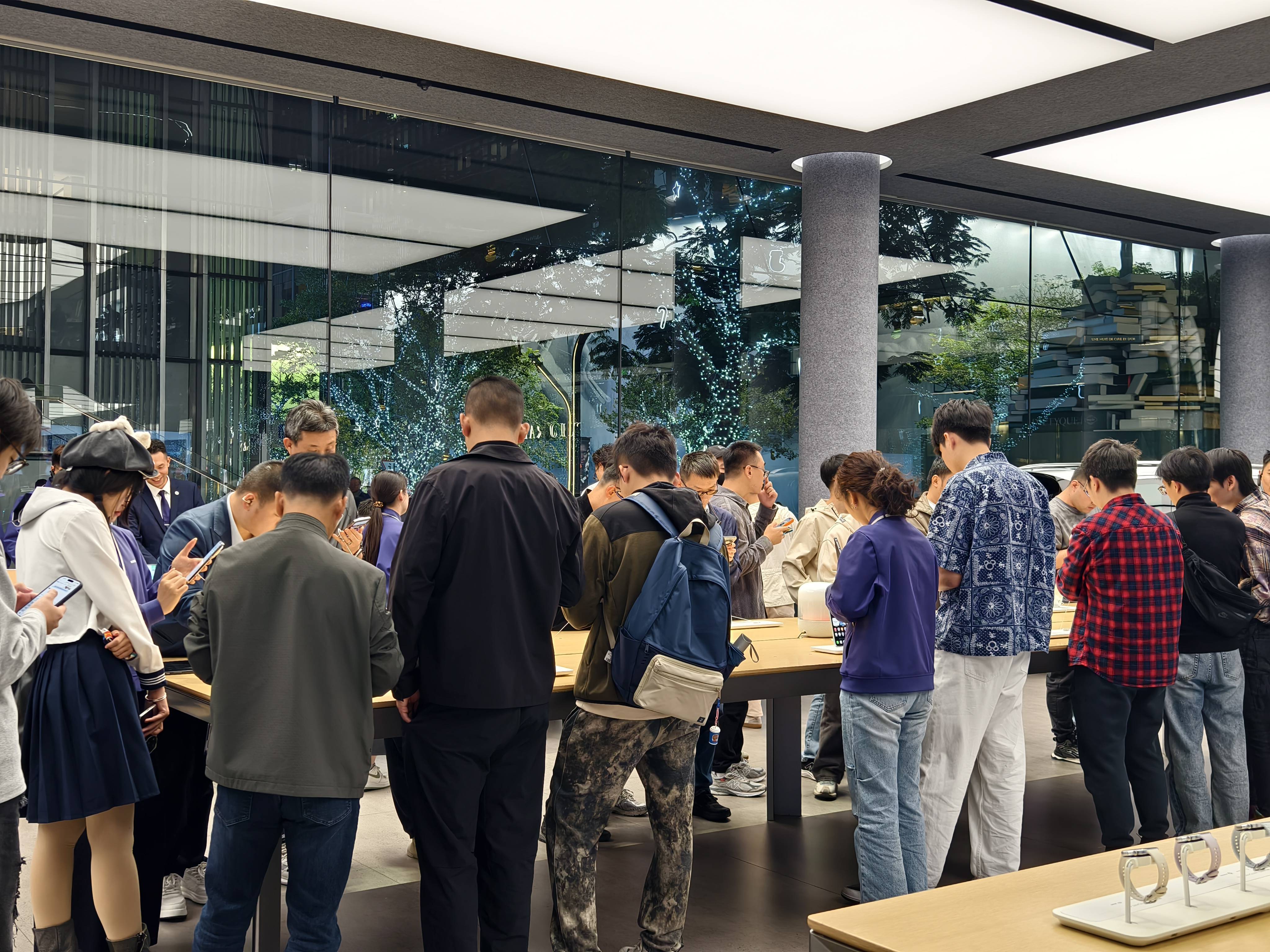 独家|华为Mate80首批备货30万台左右<strong></p>
<p>数字货币技术</strong>,渠道商称“定价很有魄力”