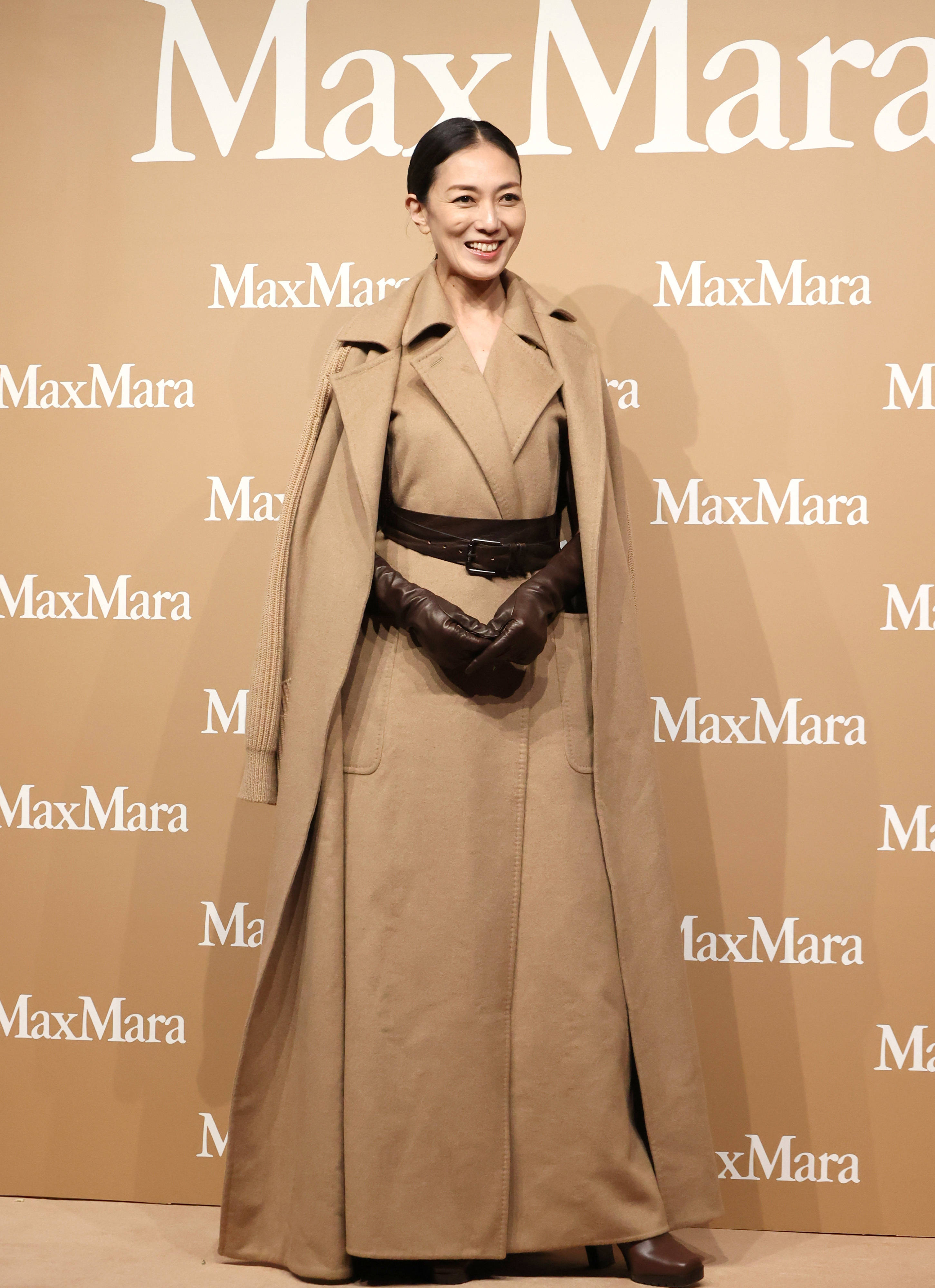 巩俐、梅姨、高圆圆...Power女性冬天少不了一件驼色大衣<strong></p>
<p>数字货币怎么交易</strong>！