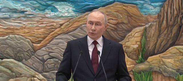 俄媒：普京称<strong></p>
<p>开发数字货币</strong>，乌军撤离“乌方控制的有关地区”后，俄方就会停止军事行动