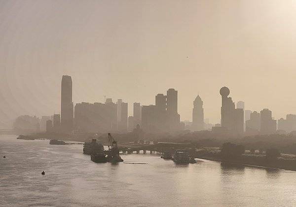 翻山越岭吹到沿海多城<strong></p>
<p>开发数字货币</strong>，为何这次沙尘能吹这么远？