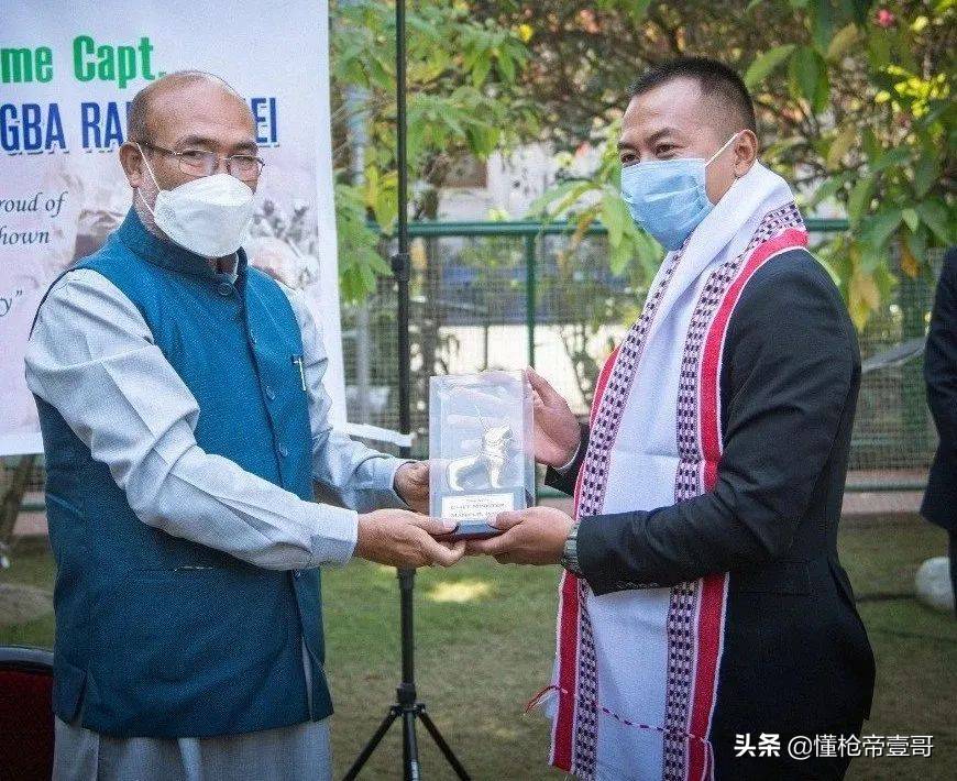 第一个扑向祁团长的印军黄种人面孔<strong></p>
<p>数字货币期货</strong>,他到底是什么人?