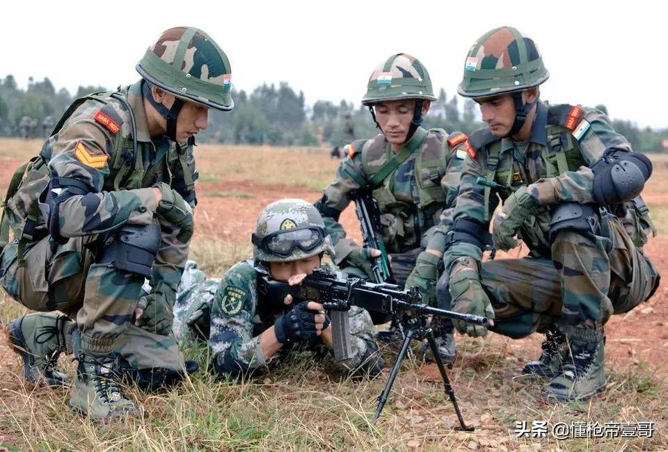 第一个扑向祁团长的印军黄种人面孔<strong></p>
<p>数字货币期货</strong>,他到底是什么人?