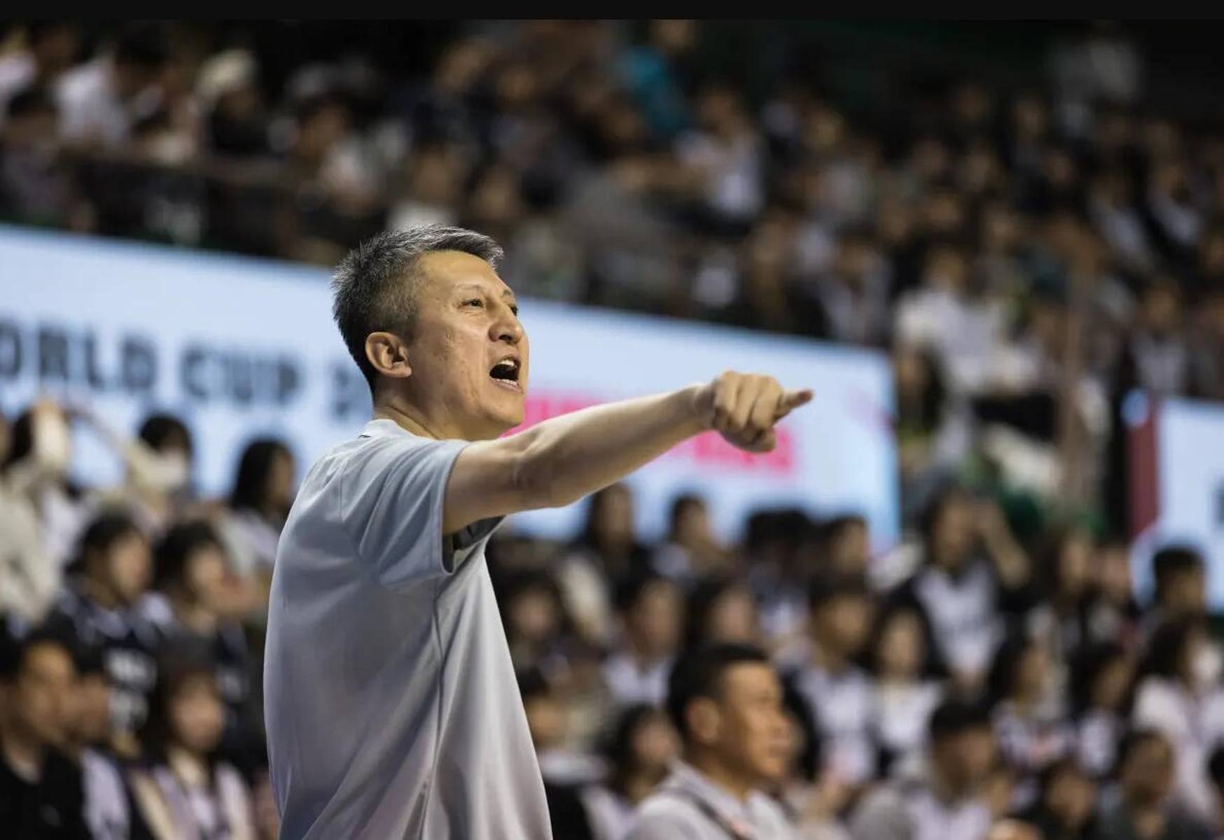 深度-没有优秀后卫支撑<strong></p>
<p>数字货币期货</strong>，男篮变成了失去眼睛的猎鹰