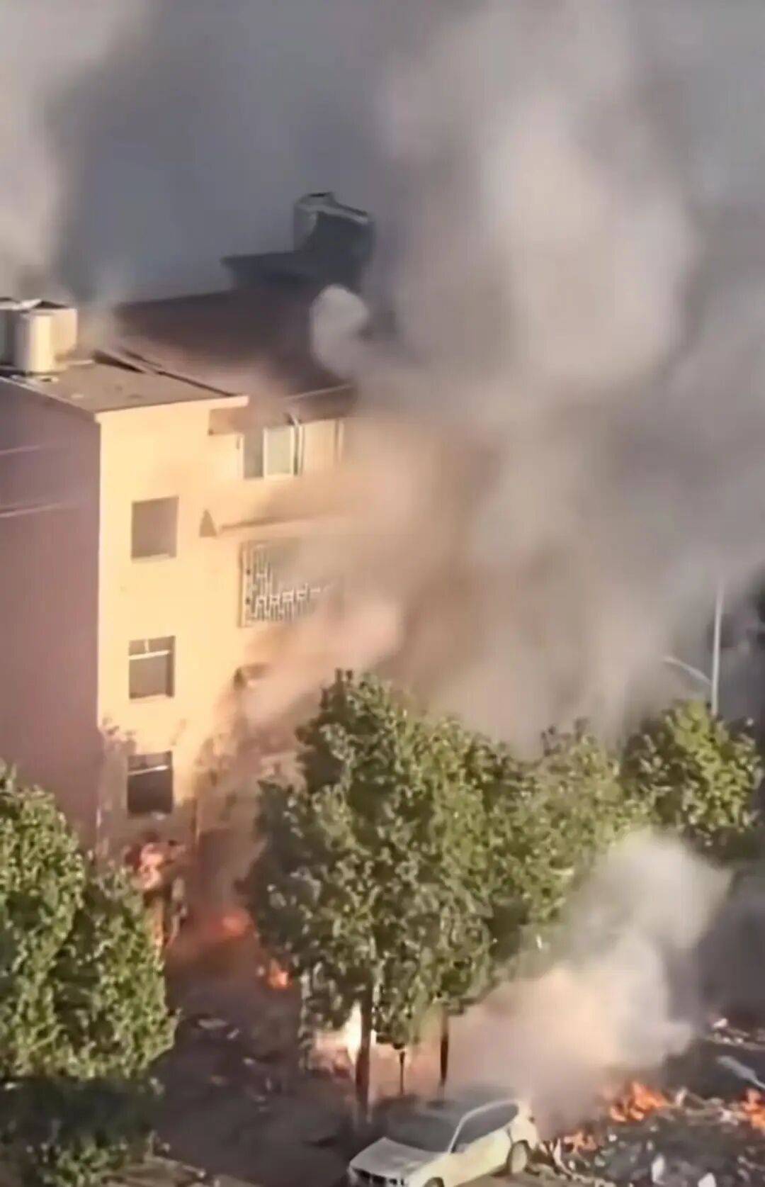 郴州发生燃爆的烟花爆竹店老板已去世<strong></p>
<p>数字货币期货</strong>，家属最新回应