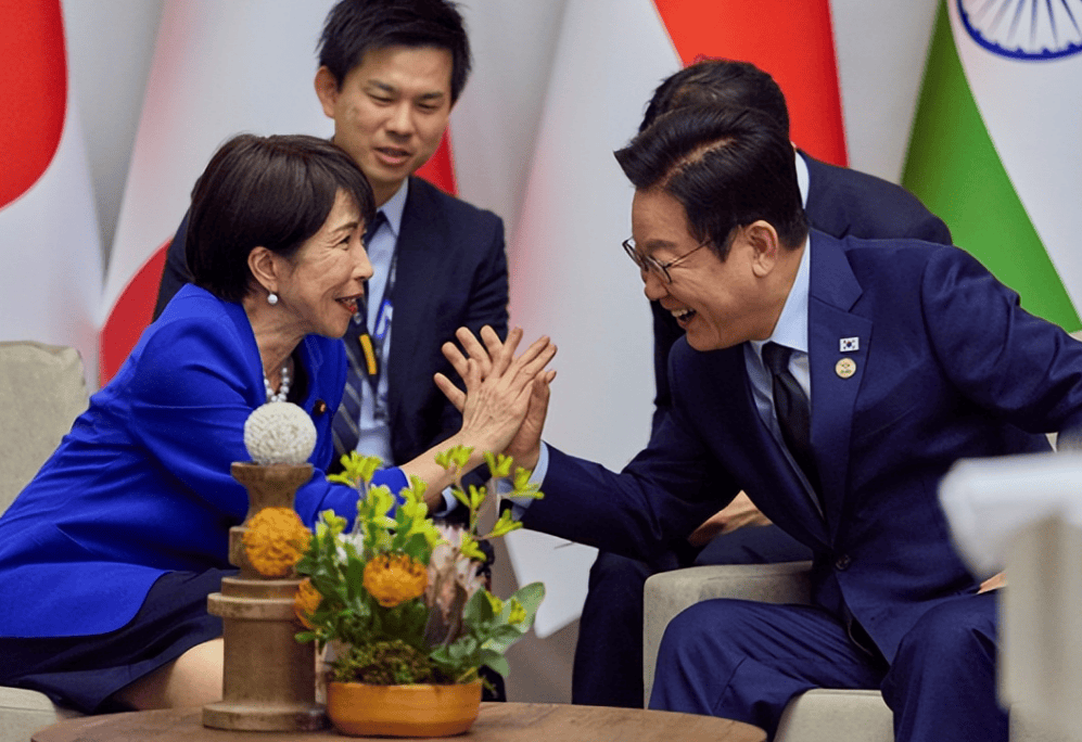 李在明还未登机访华<strong></p>
<p>数字货币期权</strong>，日韩就共同抗议中国？韩国总统已先和高市早苗约好见面地点