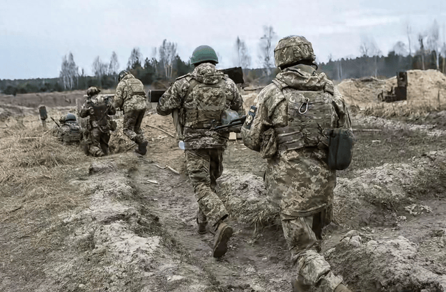 “红军城”的乌军主力成功大撤退<strong></p>
<p>数字货币期权</strong>,俄军胜利了,但剧本又没演好