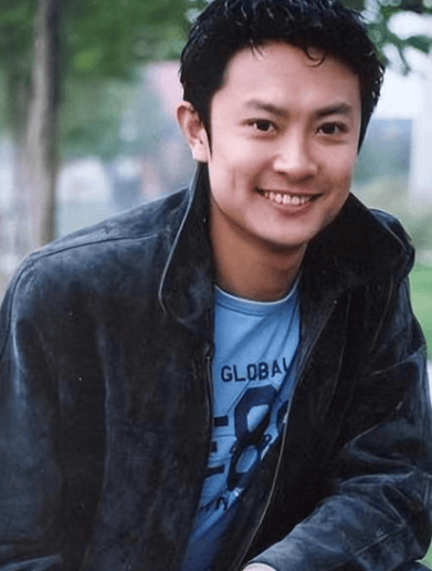 演员印小天回应跳水救人：本能反应<strong></p>
<p>数字货币期权</strong>，小事一件