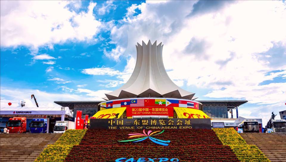 绍伊古警告:东方联盟已成型<strong></p>
<p>炒数字货币</strong>,北约东扩的“双倍反击”来了