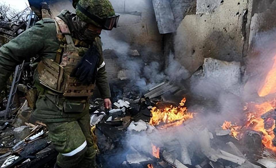 绍伊古警告:东方联盟已成型<strong></p>
<p>炒数字货币</strong>,北约东扩的“双倍反击”来了