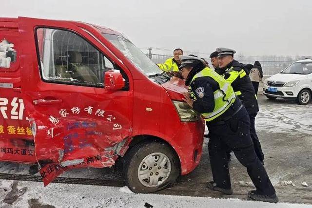 外交部发言人毛宁点赞山东德州交警<strong></p>
<p>炒数字货币</strong>!