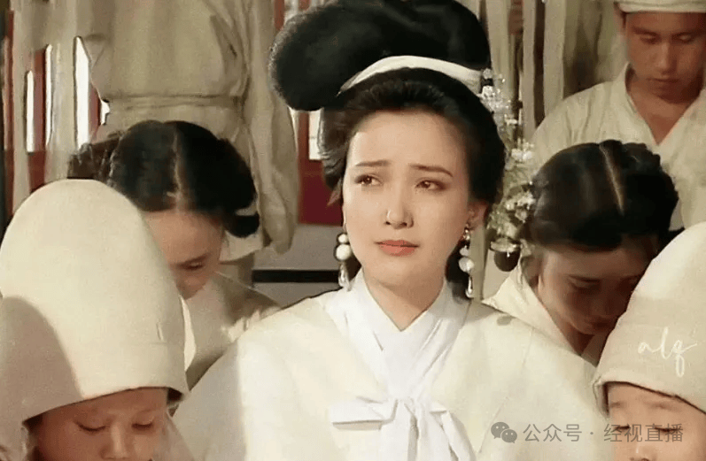 “何晴告别仪式”不公开对外吊唁<strong></p>
<p>炒数字货币</strong>,好友:她本想跟李雪健一样,战胜病魔,走回舞台