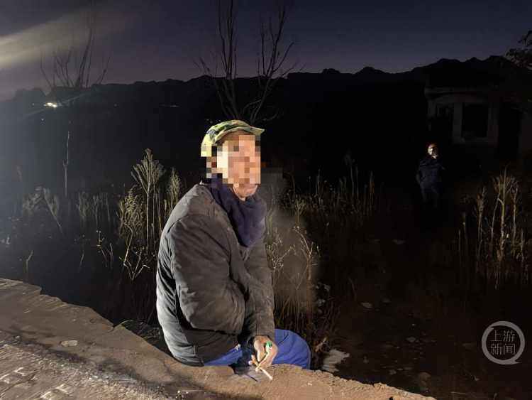 上游调查|“村书记”连10+10都不会算<strong></p>
<p>央行发行数字货币</strong>,假红头文件藏着 “顶包” 的鬼