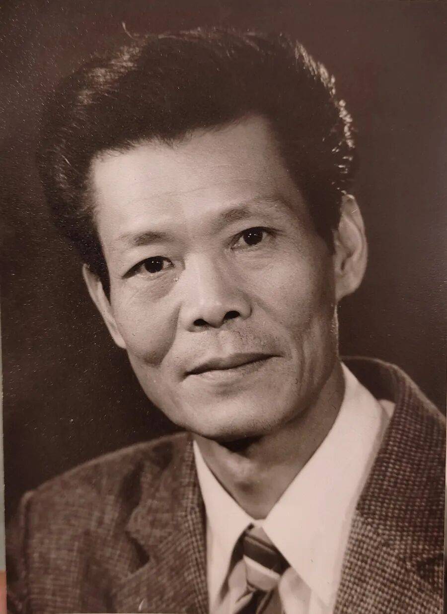 哀悼!上海著名导演逝世<strong></p>
<p>数字货币查询</strong>,曾创造中国悬疑片票房奇迹