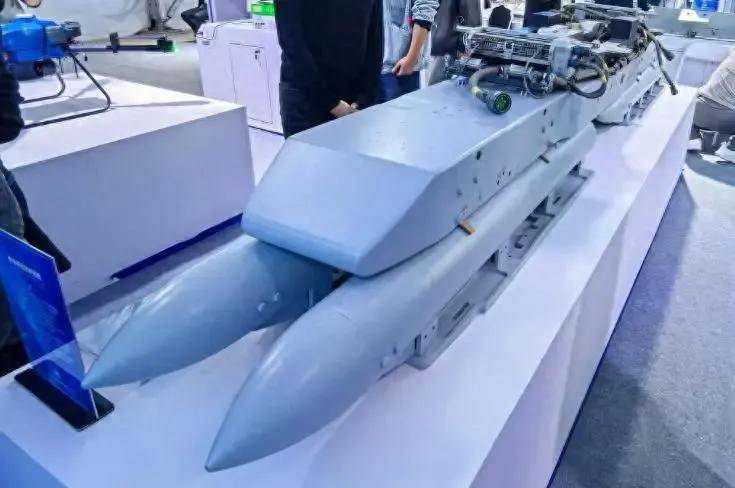 中航官宣:歼-20S具备对地、对海打击能力<strong></p>
<p>数字货币查询</strong>,可与无人机协同作战!