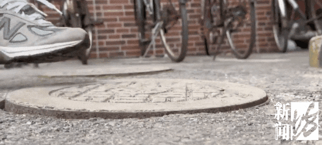 太夸张!上海人比比谁家楼下井盖多!有人家门口100个<strong></p>
<p>数字货币矿机</strong>,“走路难!到处都像贴膏药”...