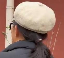 太夸张!上海人比比谁家楼下井盖多!有人家门口100个<strong></p>
<p>数字货币矿机</strong>,“走路难!到处都像贴膏药”...