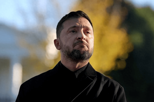 俄乌停火协议草案公布<strong></p>
<p>数字货币矿机</strong>,泽连斯基通告全球,冲突由美欧负全责,基辅暂时放弃四州领土!