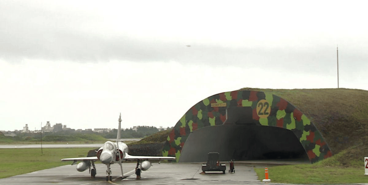 12月30日<strong></p>
<p>数字货币物联网</strong>,解放军公布驻幻影2000机场的实时画面:让台军彻底死心