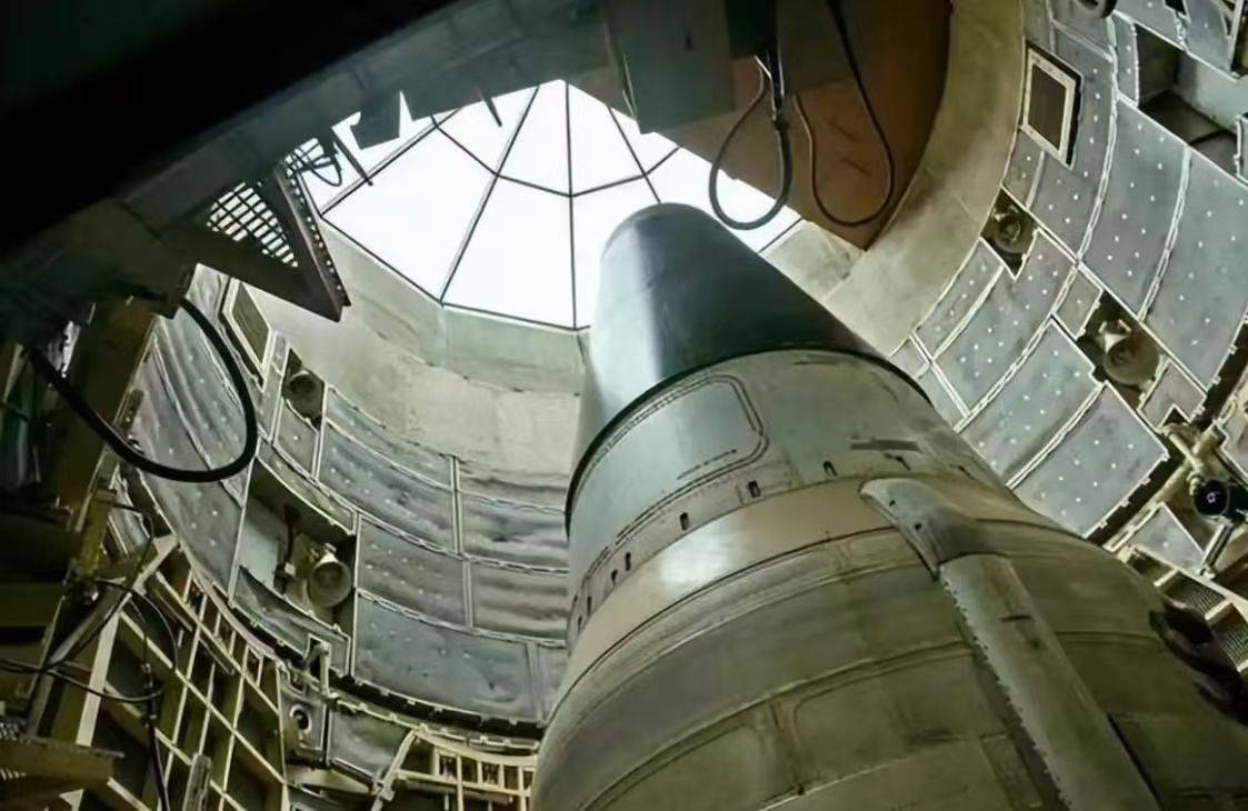 仅剩 27 天!特朗普主动求与中国谈判<strong></p>
<p>币安数字货币</strong>,中方断然回绝,毫无协商余地