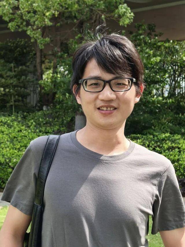 20分钟直达武汉<strong></p>
<p>币安数字货币</strong>!坐动车上下班是种什么体验……