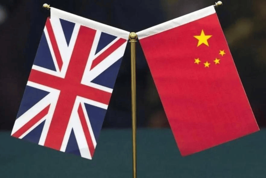 来华访问的斯塔默<strong></p>
<p>新数字货币</strong>，被问到敏感问题时，知道有些话不该说