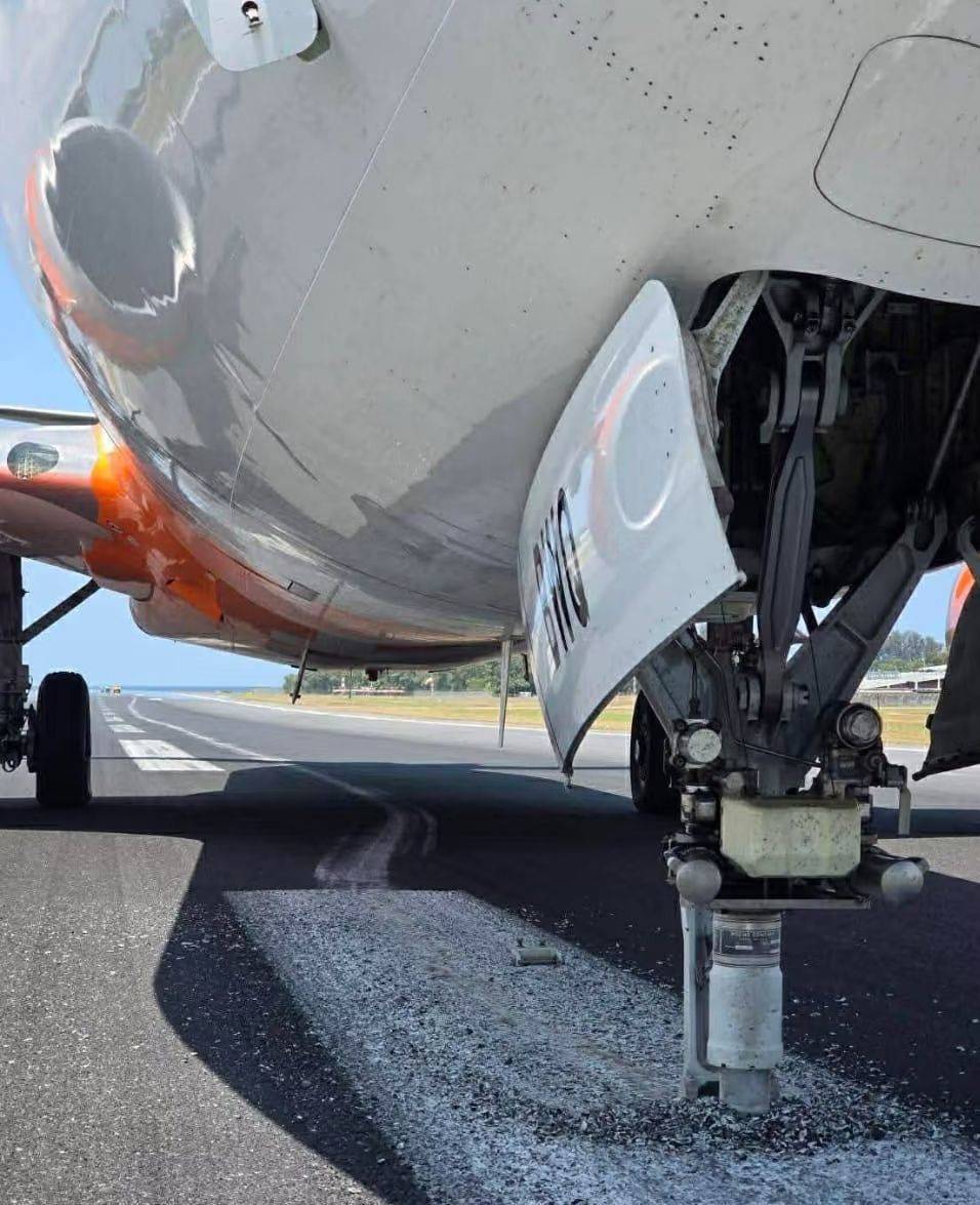 突发!印客机在泰国普吉硬着陆后前轮脱落<strong></p>
<p>数字货币暴跌</strong>,跑道受损机场临时关闭,多趟航班延误或取消,普吉领办:已与机场沟通,妥善安排滞留中国旅客